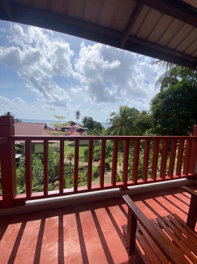 Restu Chalet Tioman Kampong Ayer Batang Bagian luar foto