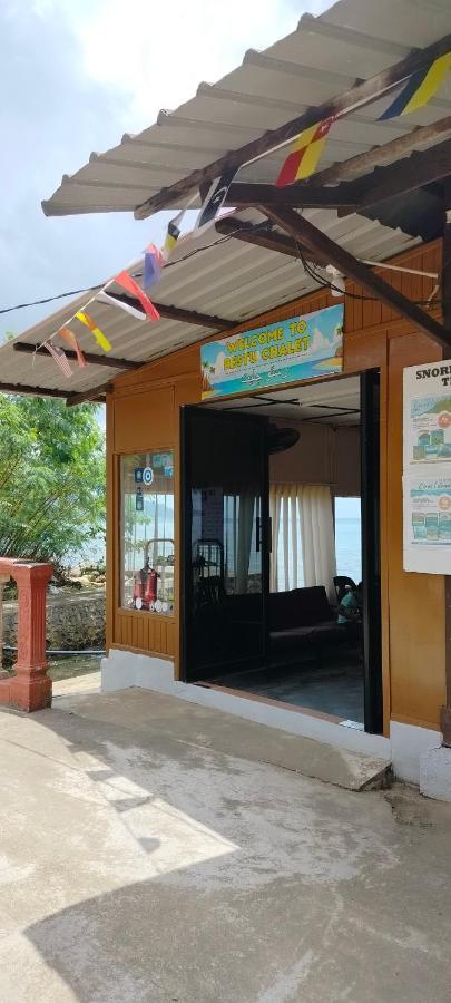Restu Chalet Tioman Kampong Ayer Batang Bagian luar foto