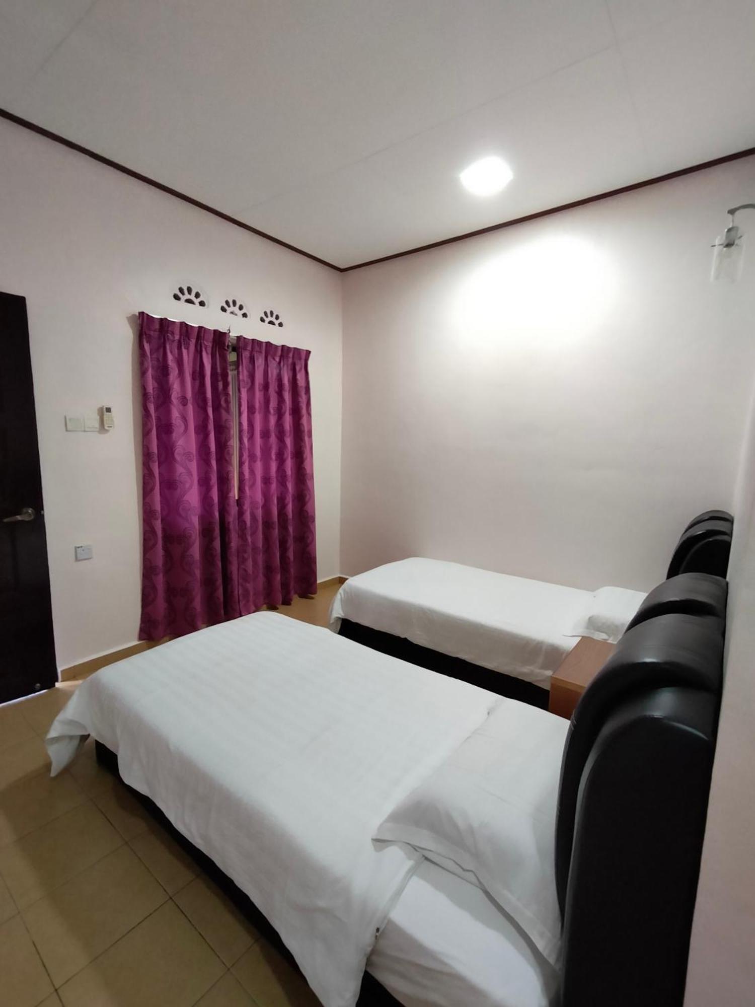 Restu Chalet Tioman Kampong Ayer Batang Bagian luar foto